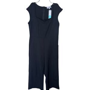 Gilli Daniela Short Sleeve Square Nexk Jumpsuit Black Medium Petite NWT